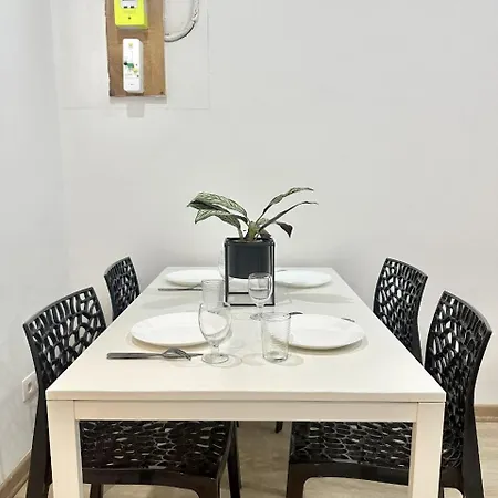 Modern Comfort In 15th District In Lakanal Appartement *